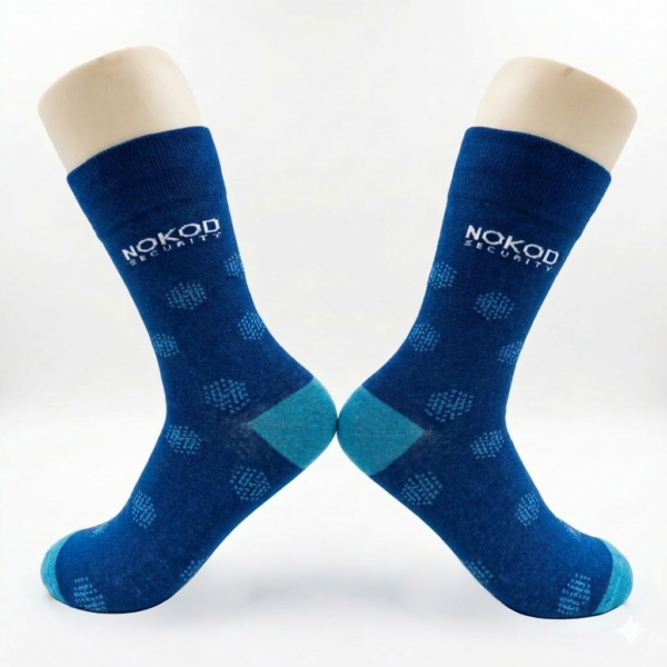 גרבי כותנה סרוגות בעיצוב אישי ממותגות