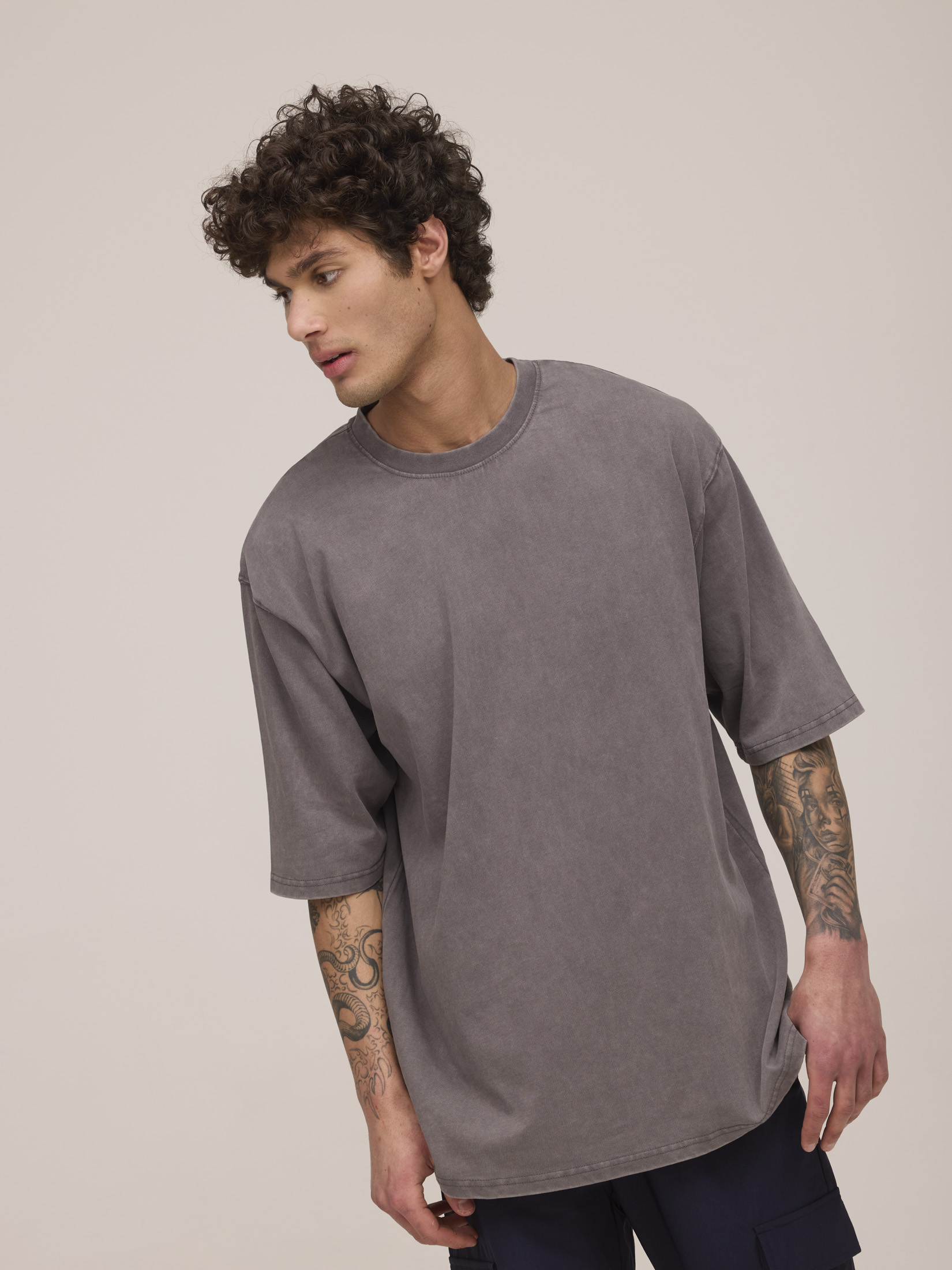 חולצת אוברסייז דגם סטון ווש